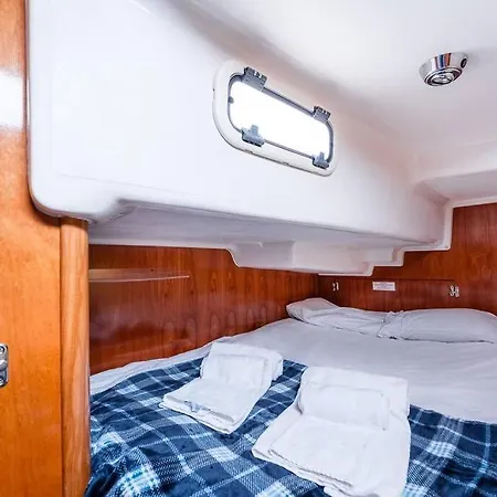 Διαμέρισμα Guestready - Borealis Boat Experience In Afurada *