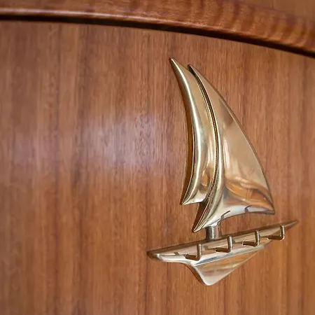 Διαμέρισμα Guestready - Borealis Boat Experience In Afurada *